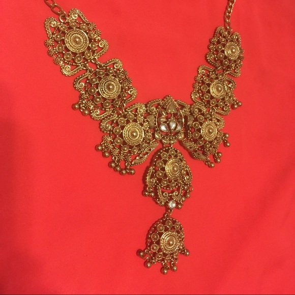 Gold Jeweled Necklace~Charming Charlie’s - Picture 3 of 7